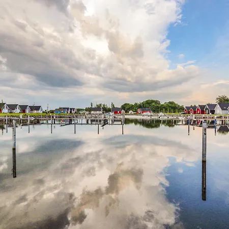 Cozy In Zerpenschleuse With Wifi