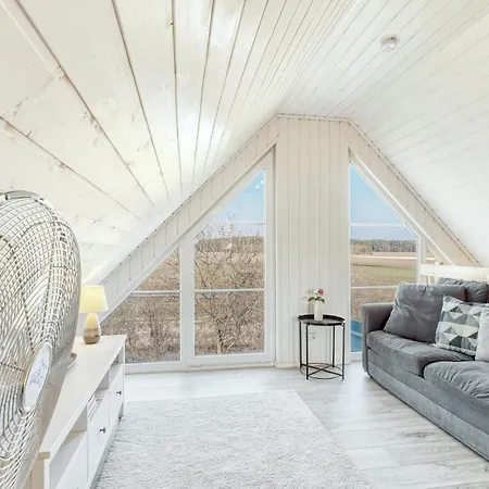 Cozy In Zerpenschleuse With Wifi Holiday home Wandlitz